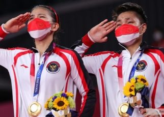 Apriyani Rahayu dan Greysia Polii