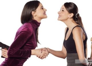 Kenali Ciri Ciri Frenemy, Teman tapi Ternyata Musuh