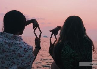 Kenapa Sahabat Dekat Terasa Seperti Orang Asing?