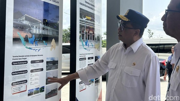 Terminal Purworejo Diresmikan Jokowi