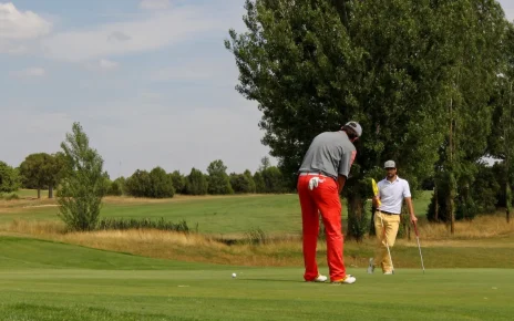 Wisata golf Korea